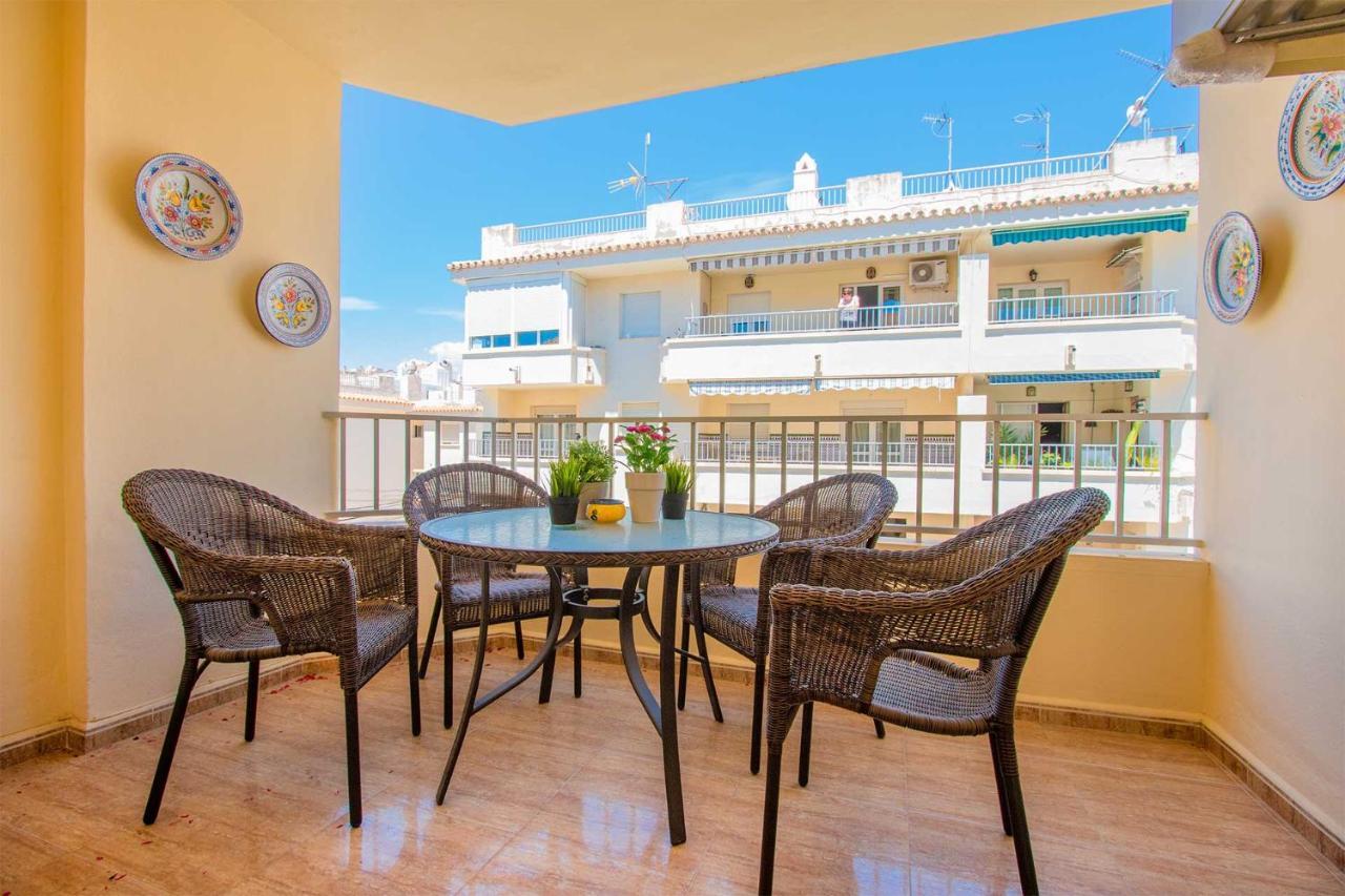 Apto Cerca De La Playa Torrecilla En Nerja, En Almirante Carranza 17 Apartman Kültér fotó